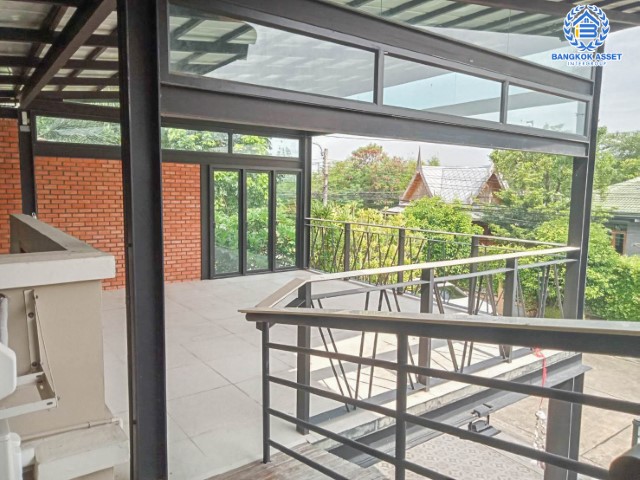 *****บ้านเดี่ยวมือสองย่านกรุงเทพฯ ม.ปัญฐิญา สุวินทวงศ์ เนื้อที่กว้างกว่า 90 ตร.ว. ฟังก์ชัน 3 ห้องนอน 3 ห้องน้ำ ที่จอดรถ 4 คัน บ้านสภาพสวย ต่อเติมครบพร้อมเข้าอยู่ได้ทันที! บนทำเลแห่งการเดินทาง ใกล้รถไฟฟ้าสายสีชมพู "สถานีมีนบุรี" และทางด่วน "ศรีรัช-วงแหวนรอบนอก" จองเลย!